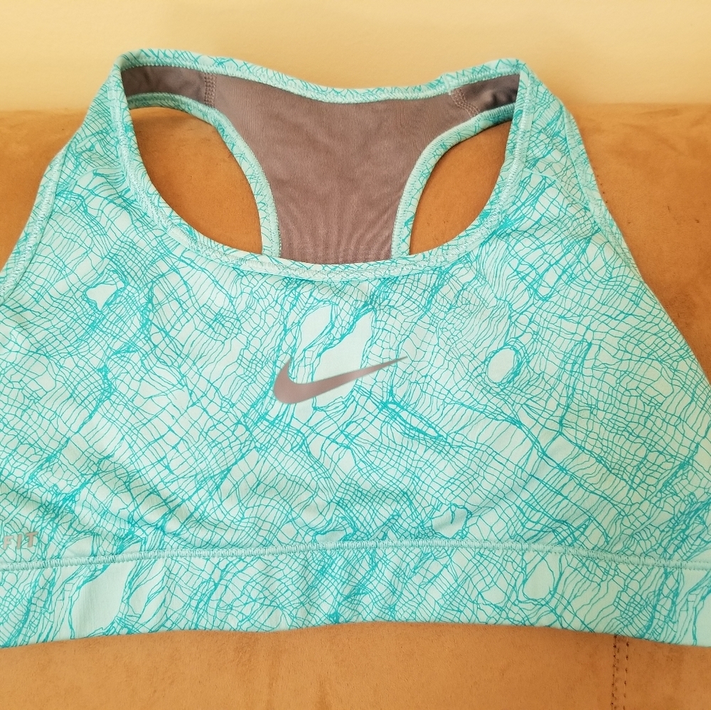 Nike sports bra